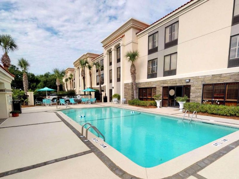 ハンプトン イン セント シモンズ アイランド (Hampton Inn St. Simons Island)の写真
