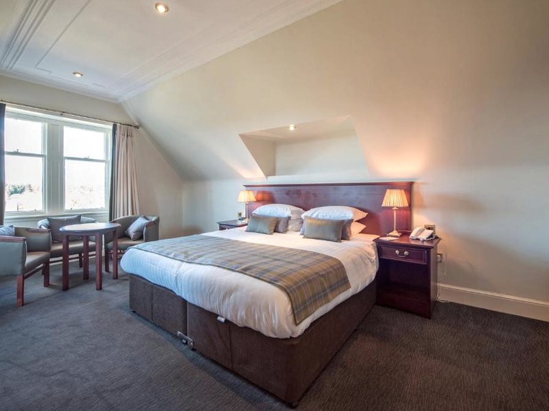 ネシーブリッジ ホテル (Nethybridge Hotel)の写真