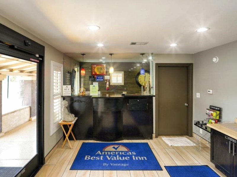 アメリカズ ベスト バリュー イン アンティオック (Americas Best Value Inn Antioch)の写真