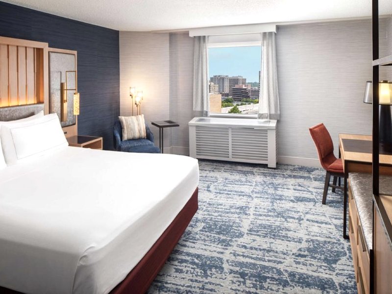 ダブルツリー バイ ヒルトン ワシントン DC シルバー スプリング (DoubleTree by Hilton Washington DC Silver Spring)の写真