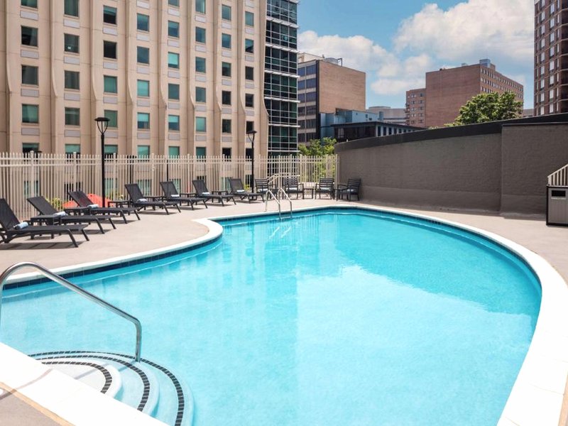 ダブルツリー バイ ヒルトン ワシントン DC シルバー スプリング (DoubleTree by Hilton Washington DC Silver Spring)の写真