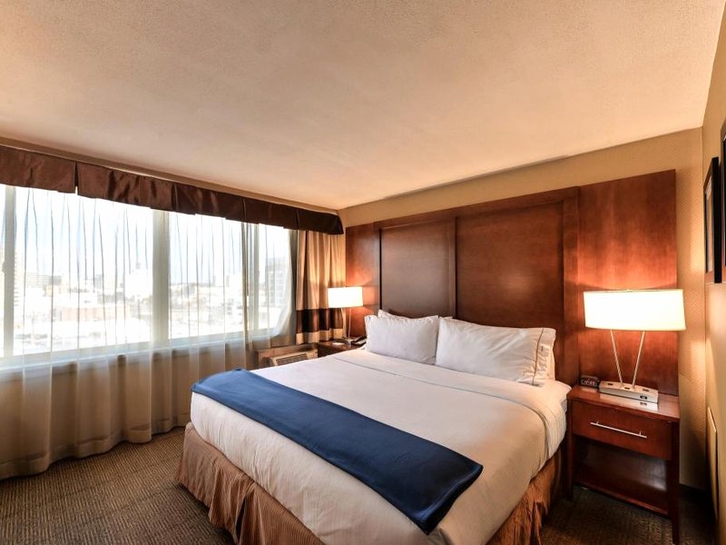 Holiday Inn Express Washington DC N-Silver Spring By IHGの写真