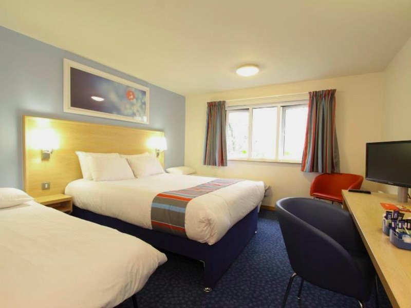 トラベロッジ ニューベリー チーヴェリー M 4 (Travelodge Newbury Chieveley M4)の写真