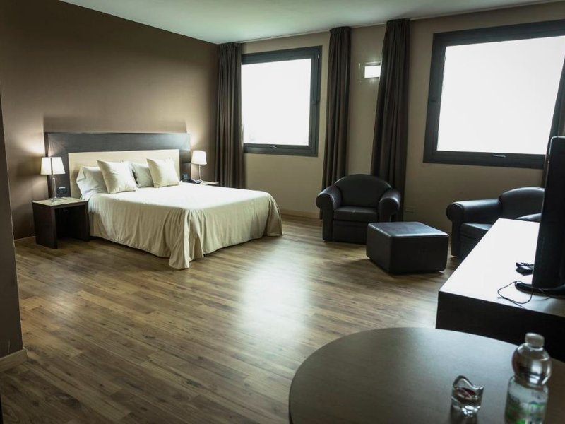 HOTEL DON CAMILLOの写真