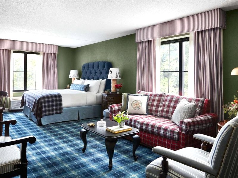 Graduate by Hilton Storrsの写真