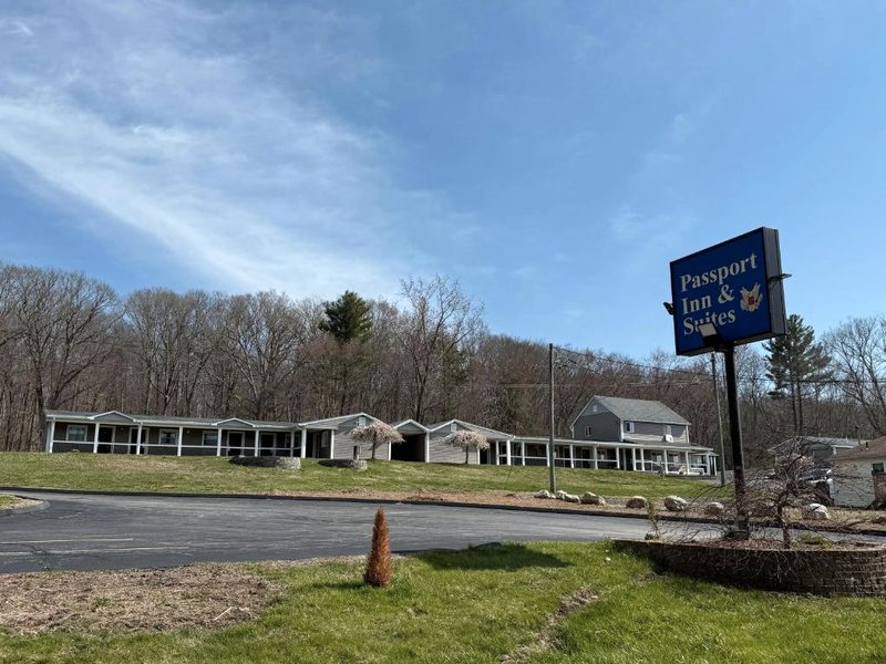 Passport Inn And Suites Chaplinの写真