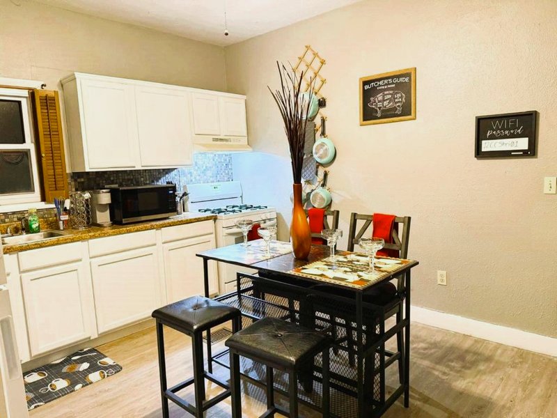Cozy 3BR Getaway in Conway PAの写真