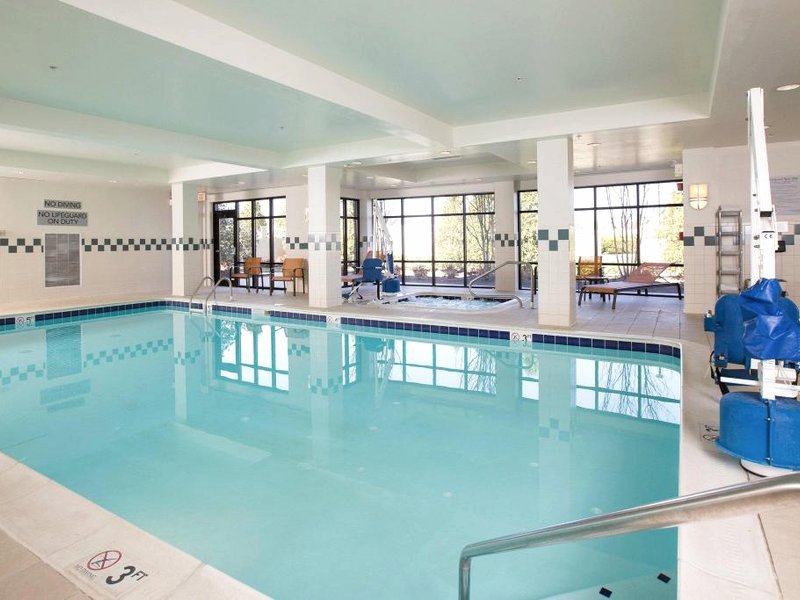 コートヤード ウィンチェスター メディカル センター (Courtyard Winchester Medical Center)の写真
