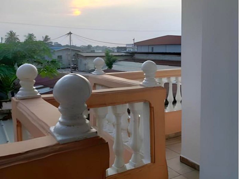プチ パラディ オ サントル ド リーブルヴィル (Petit Paradis au centre de Libreville)の写真