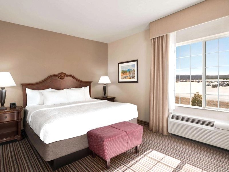 ラ キンタ イン&スイーツ バイ ウィンダム トリニダード (La Quinta Inn & Suites by Wyndham Trinidad)の写真