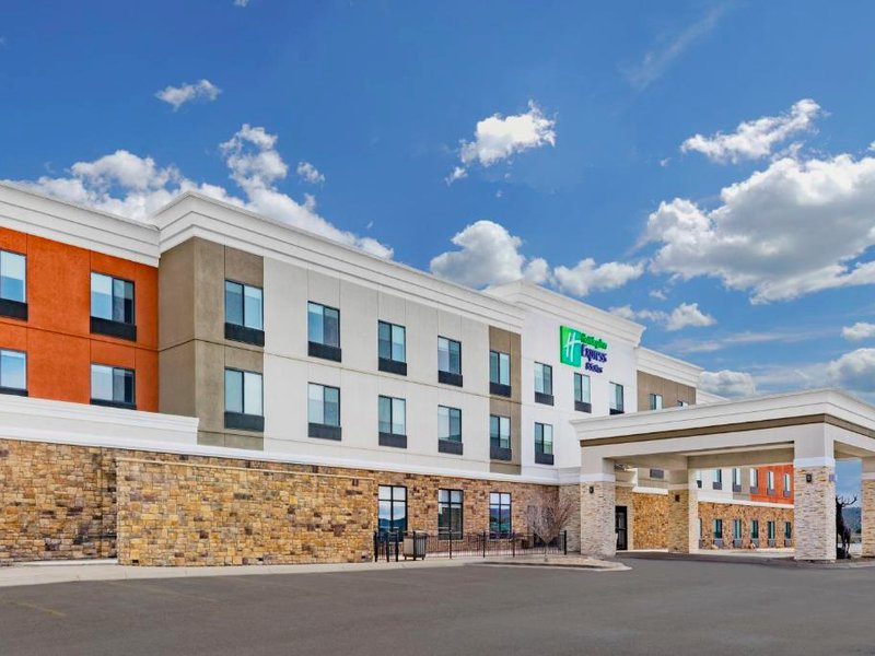 Holiday Inn Express & Suites Trinidad By IHGの写真