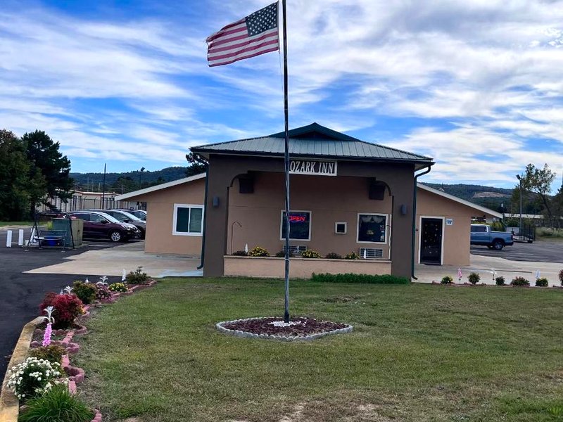 オザーク イン  (Ozark Inn)の写真