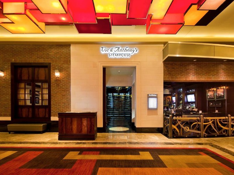 Golden Nugget Lake Charlesの写真