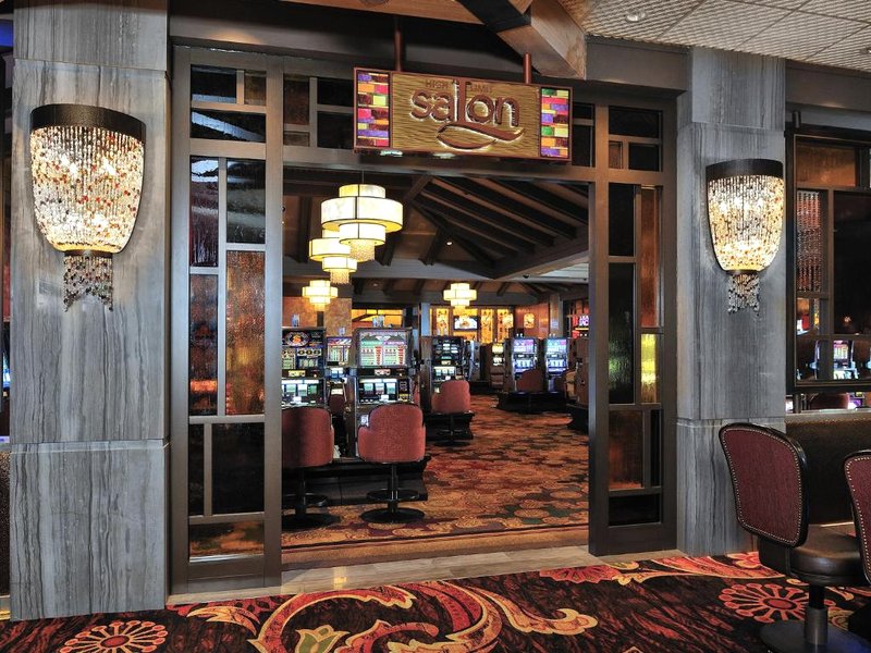 ローベルジュ カジノ リゾート (L’Auberge Casino Resort)の写真