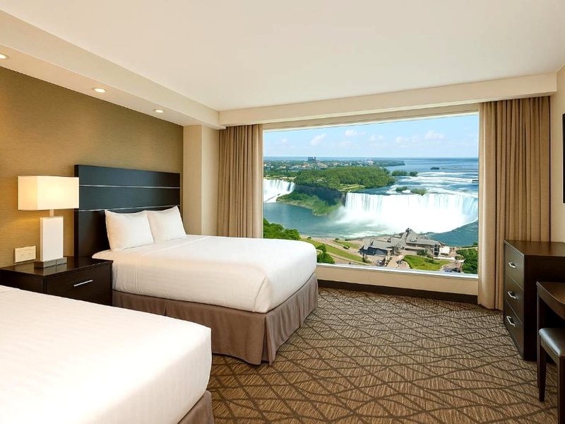 エンバシー スイーツ バイ ヒルトン ナイアガラ フォールズ フォールズビュー (Embassy Suites by Hilton Niagara Falls Fallsview)の写真