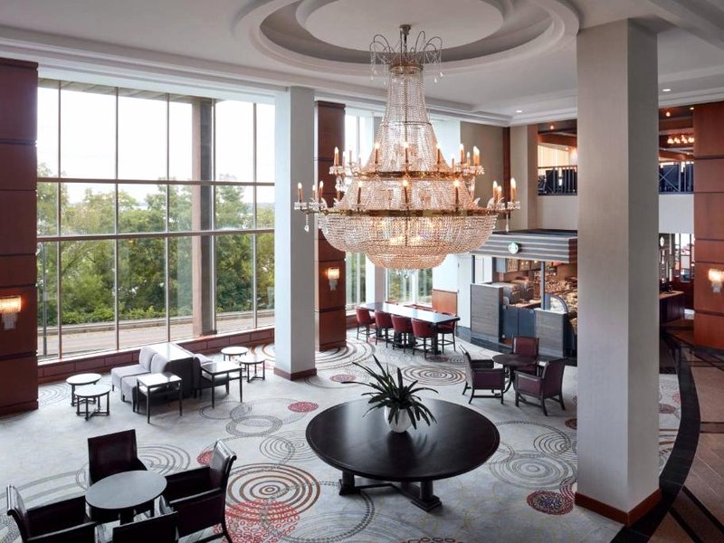ナイアガラ フォールズ マリオット フォールズビュー ホテル&スパ (Niagara Falls Marriott Fallsview Hotel & Spa)の写真