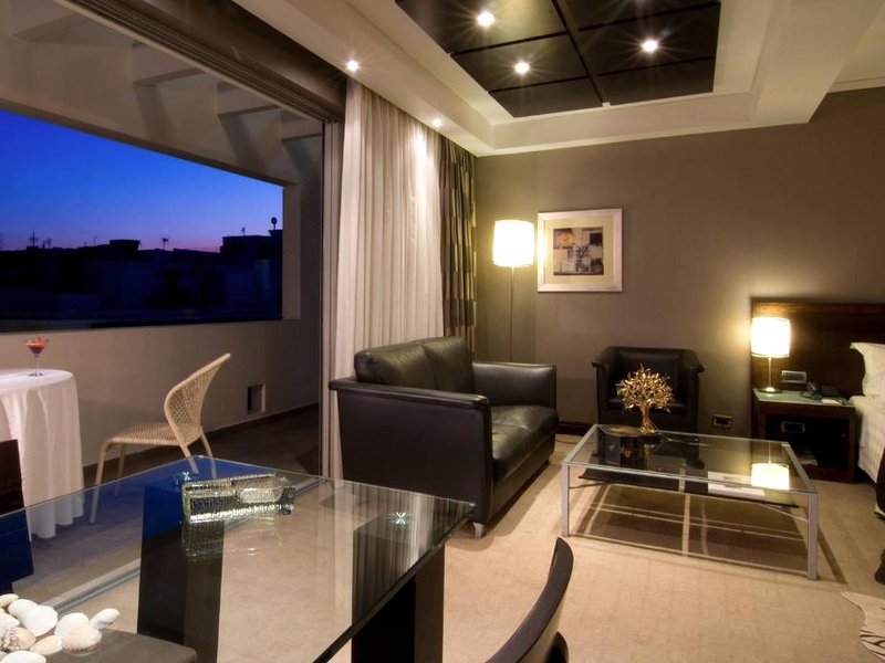アテニアン キャリホエ ホテル (The Athenian Callirhoe Exclusive Hotel)の写真