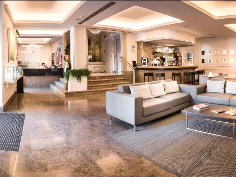 Hotel Pirineos Figueres by Pierre & Vacancesの写真