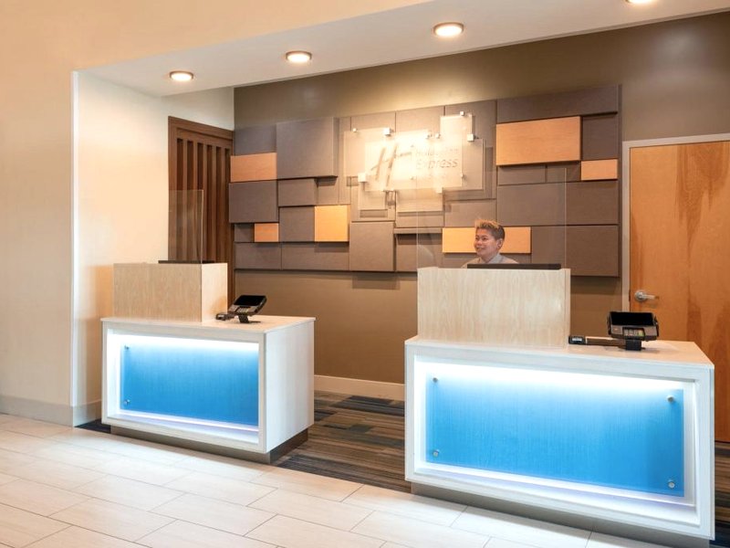 ホリデイ イン エクスプレス ホテルズ ＆ スイーツ ワシントン ノース セント ジョージ バイ IHG (Holiday Inn Express Hotels & Suites Washington-North Saint George By IHG)の写真