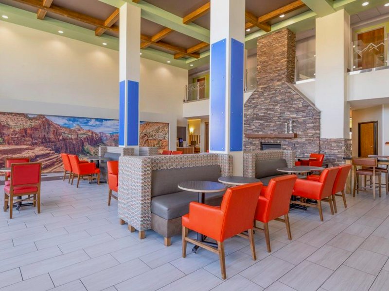 ホリデイ イン エクスプレス ホテルズ ＆ スイーツ ワシントン ノース セント ジョージ バイ IHG (Holiday Inn Express Hotels & Suites Washington-North Saint George By IHG)の写真