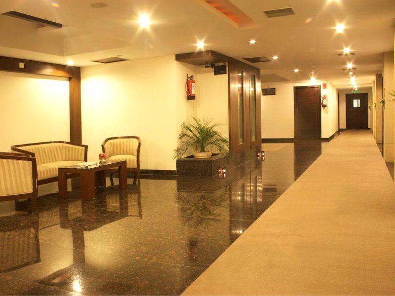 Legend Sarovar Portico Baddiの写真