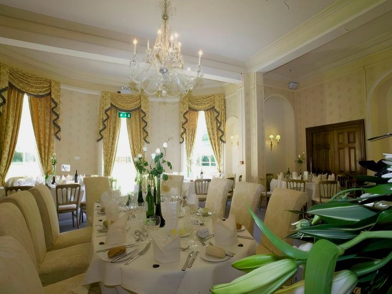 ウッドランズ マナー ホテル (Woodland Manor Hotel)の写真