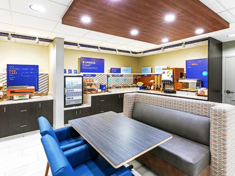Holiday Inn Express Hotel & Suites Sulphur - Lake Charles By IHGの写真