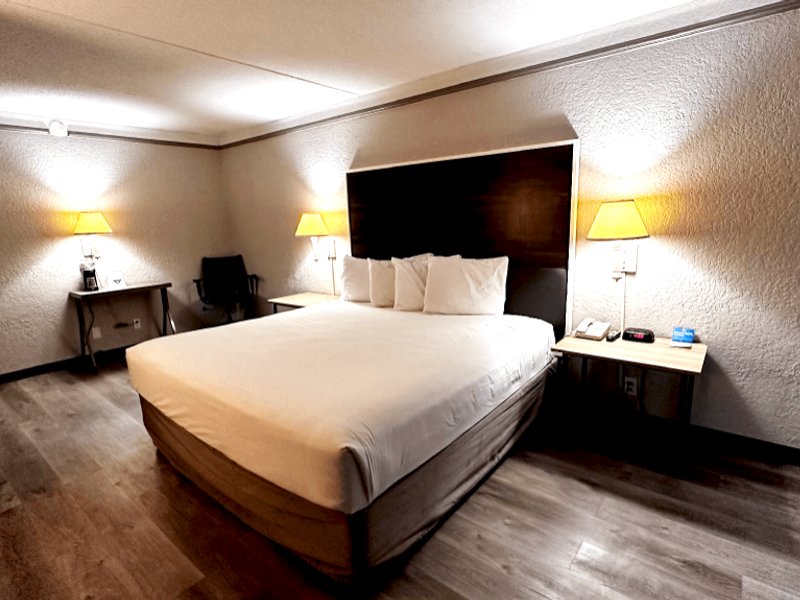 デイズ イン バイ ウィンダム サルファー ウェスト (Days Inn by Wyndham Sulphur West)の写真