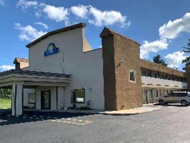 Mid Ohio Inn Bellvilleの写真