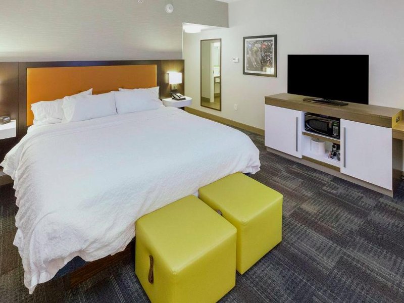 Hampton Inn & Suites West Morgantown University Towne Centreの写真