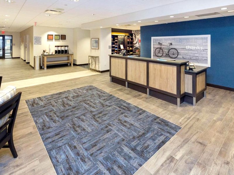 Hampton Inn & Suites West Morgantown University Towne Centreの写真