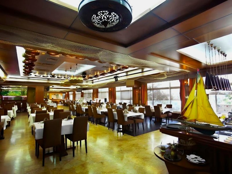 ヴィラッジオ ホテル アブダビ (Villaggio Hotel Abu Dhabi)の写真