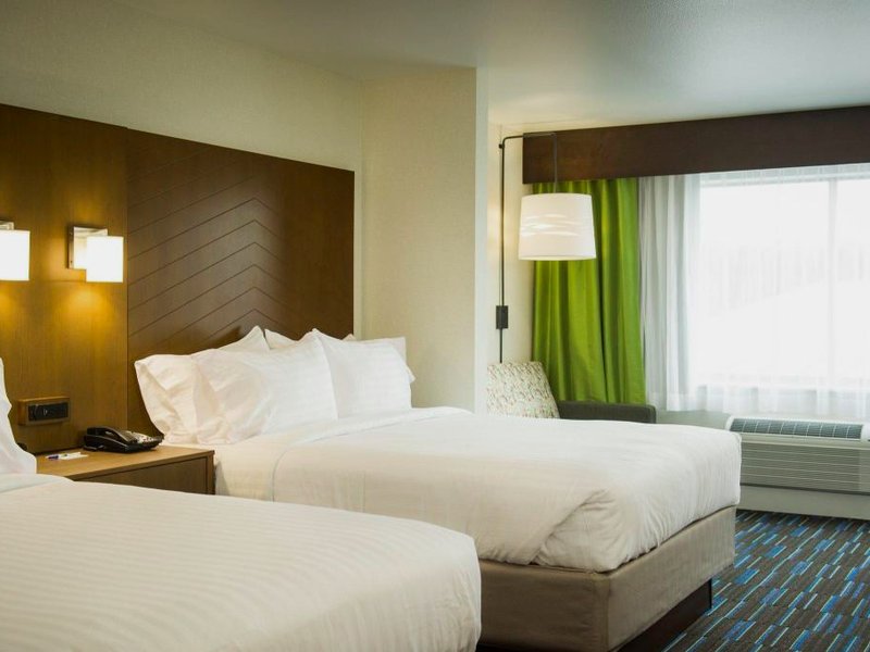 Holiday Inn Express & Suites Rock Falls By IHGの写真