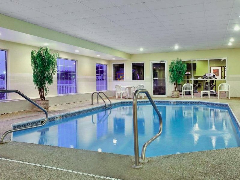 カントリー イン&スイーツ バイ ラディソン ロック フォールズ IL (Country Inn & Suites by Radisson, Rock Falls, IL)の写真