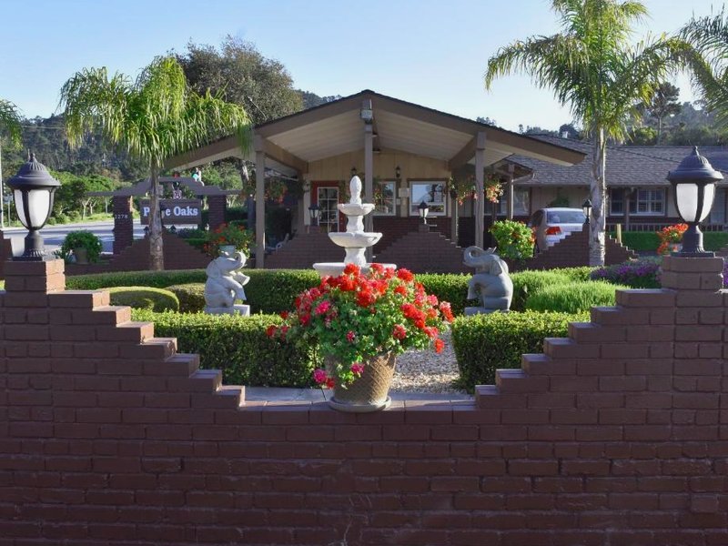 パドレ オークス イン (Padre Oaks Inn)の写真