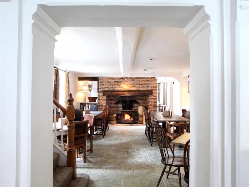 The Black Lion Hotelの写真