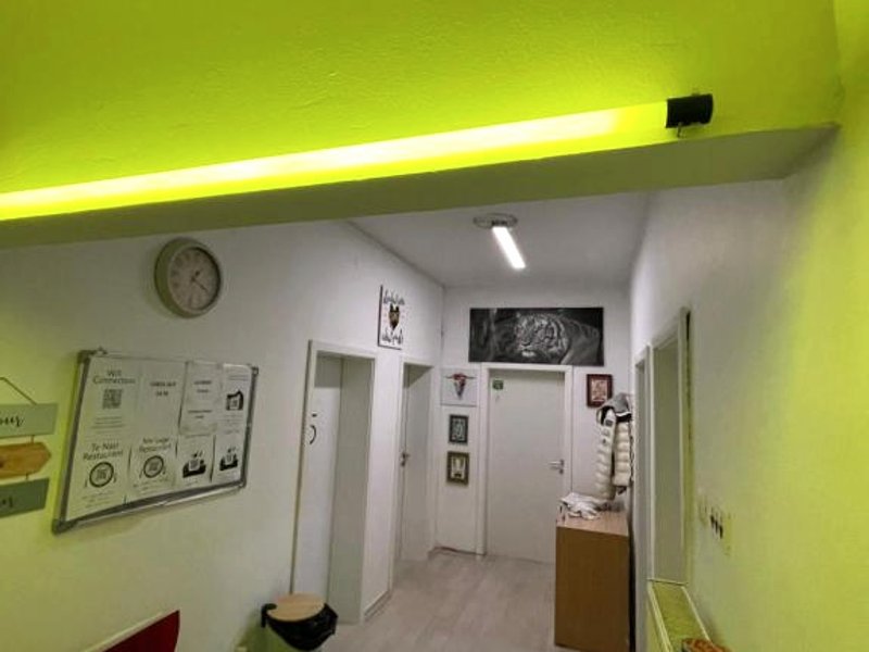 NEWBORN CENTER hostel ALL DAY FREE COFFEEの写真