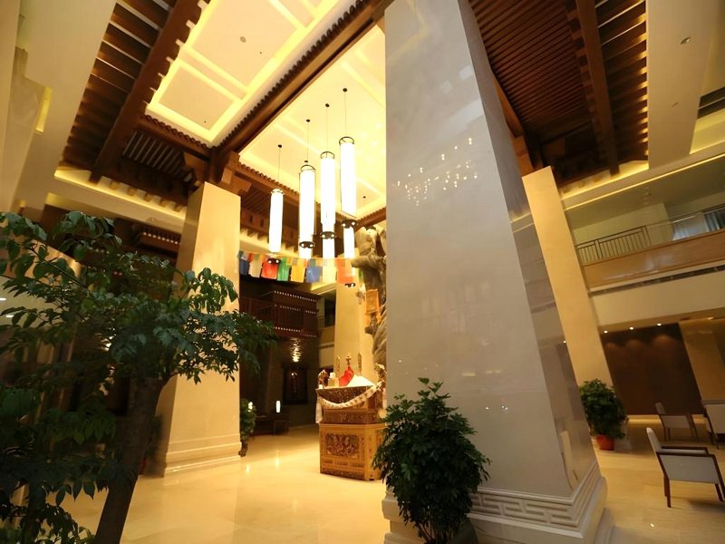 シガツェ チアオムーランゾン ホテル (Xigaze QoMoLangZong Hotel)の写真