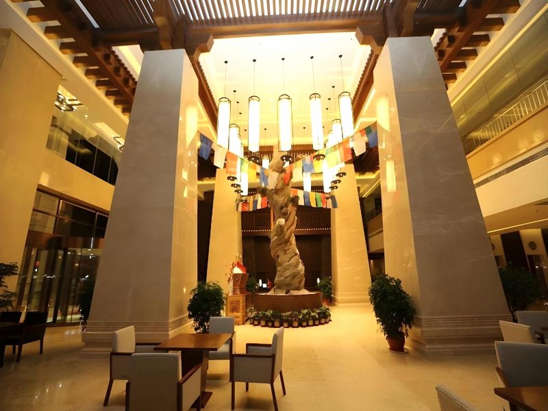シガツェ チアオムーランゾン ホテル (Xigaze QoMoLangZong Hotel)の写真