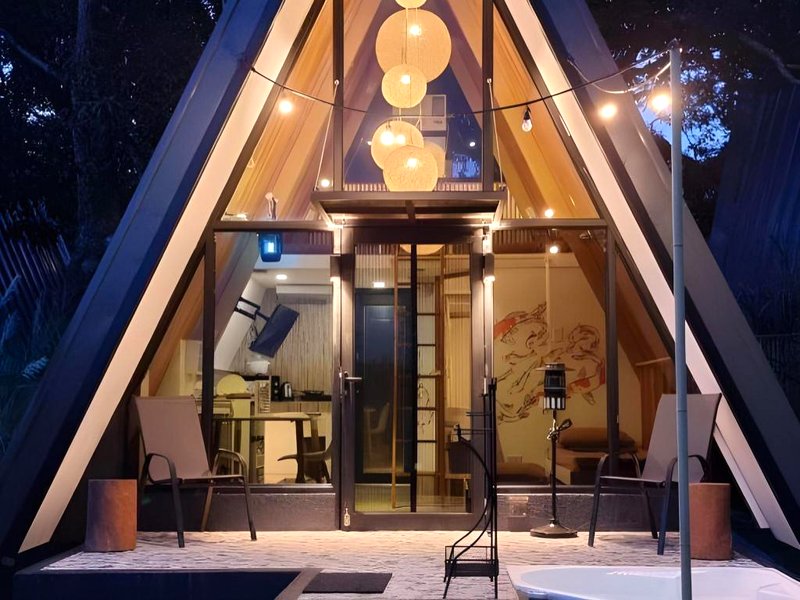 My Cabin by One Selahの写真