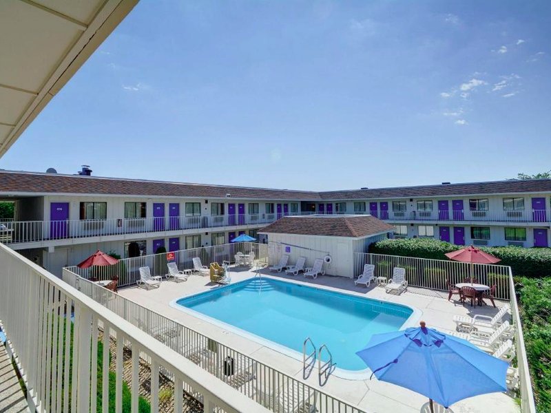 Motel 6 Windsor Locks, CT - Hartfordの写真