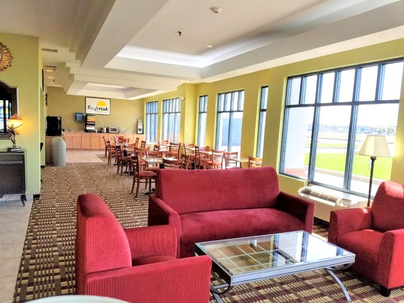 デイズ イン バイ ウィンダム ウィンザー ロックス ブラッドリー インターナショナル エアポート (Days Inn by Wyndham Windsor Locks / Bradley Intl Airport)の写真