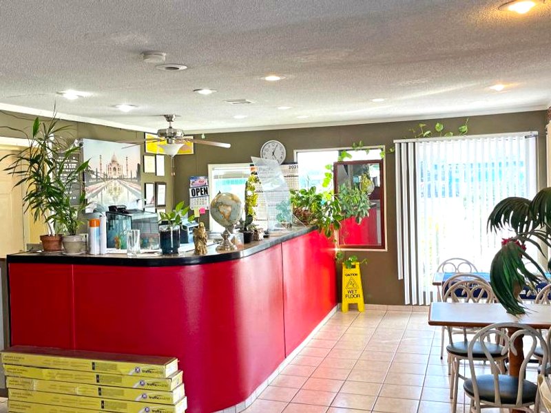 エクスプレス イン トムソン (Express Inn Thomson)の写真