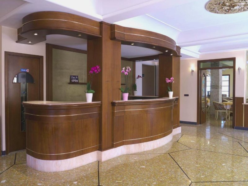 Hotel Floraの写真