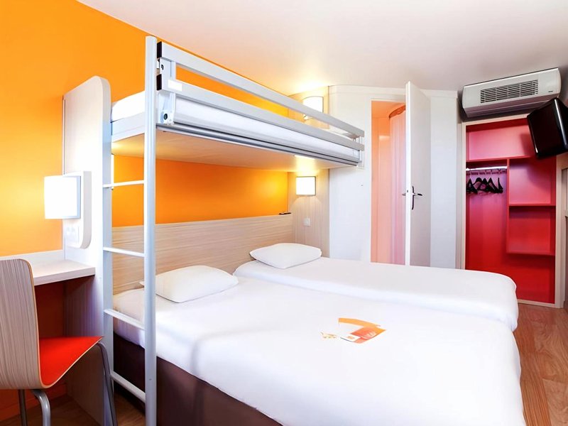 ホテル プルミエール クラッセ ペルピニャン アエロポール (Hotel Premiere Classe Perpignan Aeroport)の写真