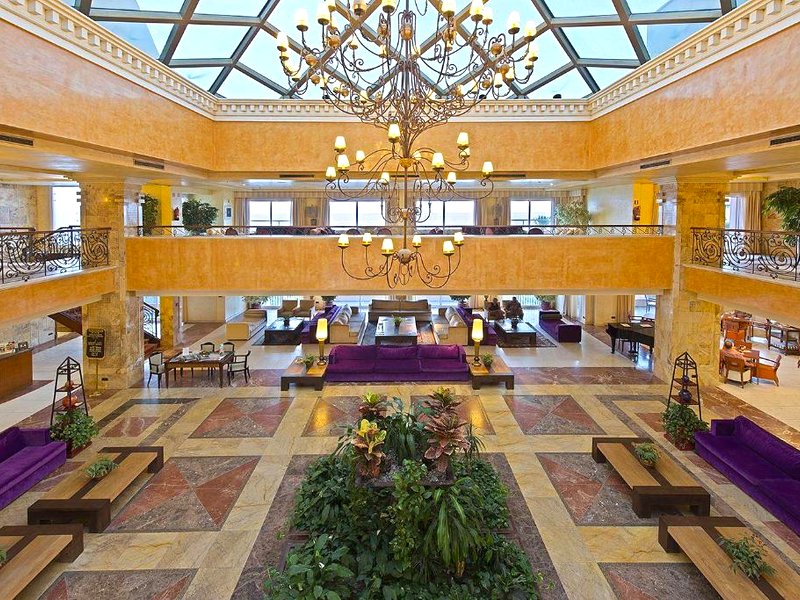 エルバ エステポナ グラン ホテル&タラッソ スパ (Elba Estepona Gran Hotel & Thalasso Spa)の写真