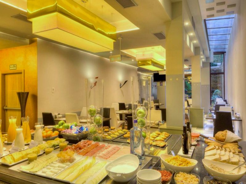 NH オウレンセ ホテル (NH Ourense Hotel)の写真
