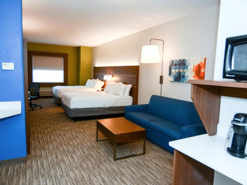 Holiday Inn Express Hotel & Suites New Boston By IHGの写真