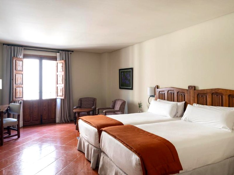 パラドール デ サント ドミンゴ デ ラ カルサダ (Parador de Santo Domingo de la Calzada)の写真