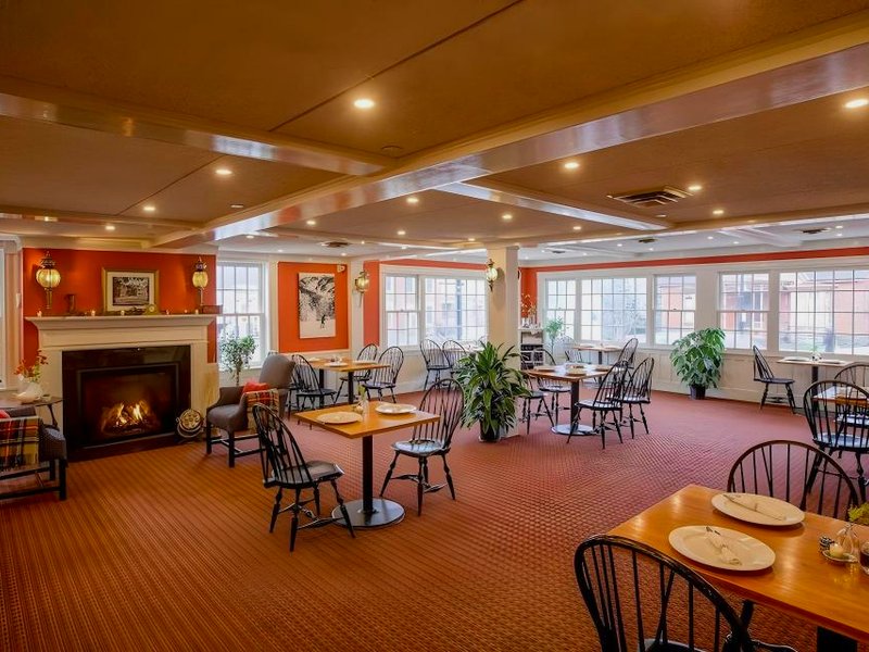 グリーン マウンテン イン (Green Mountain Inn)の写真